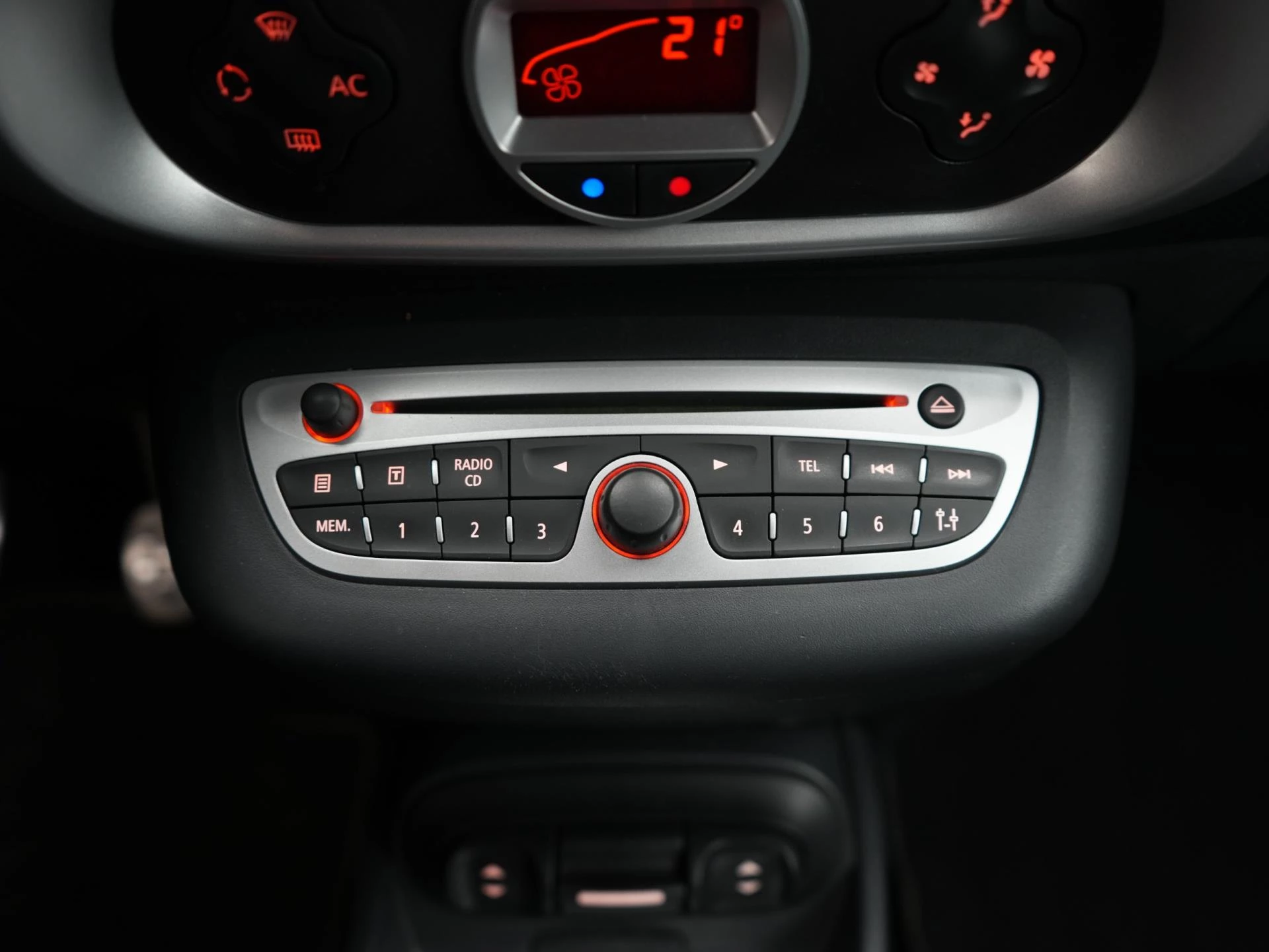 Hoofdafbeelding Renault Wind