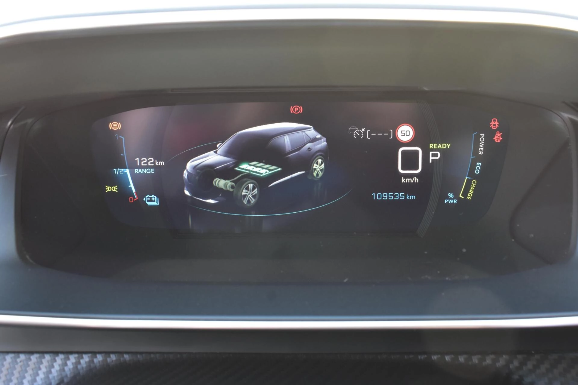 Hoofdafbeelding Peugeot e-2008