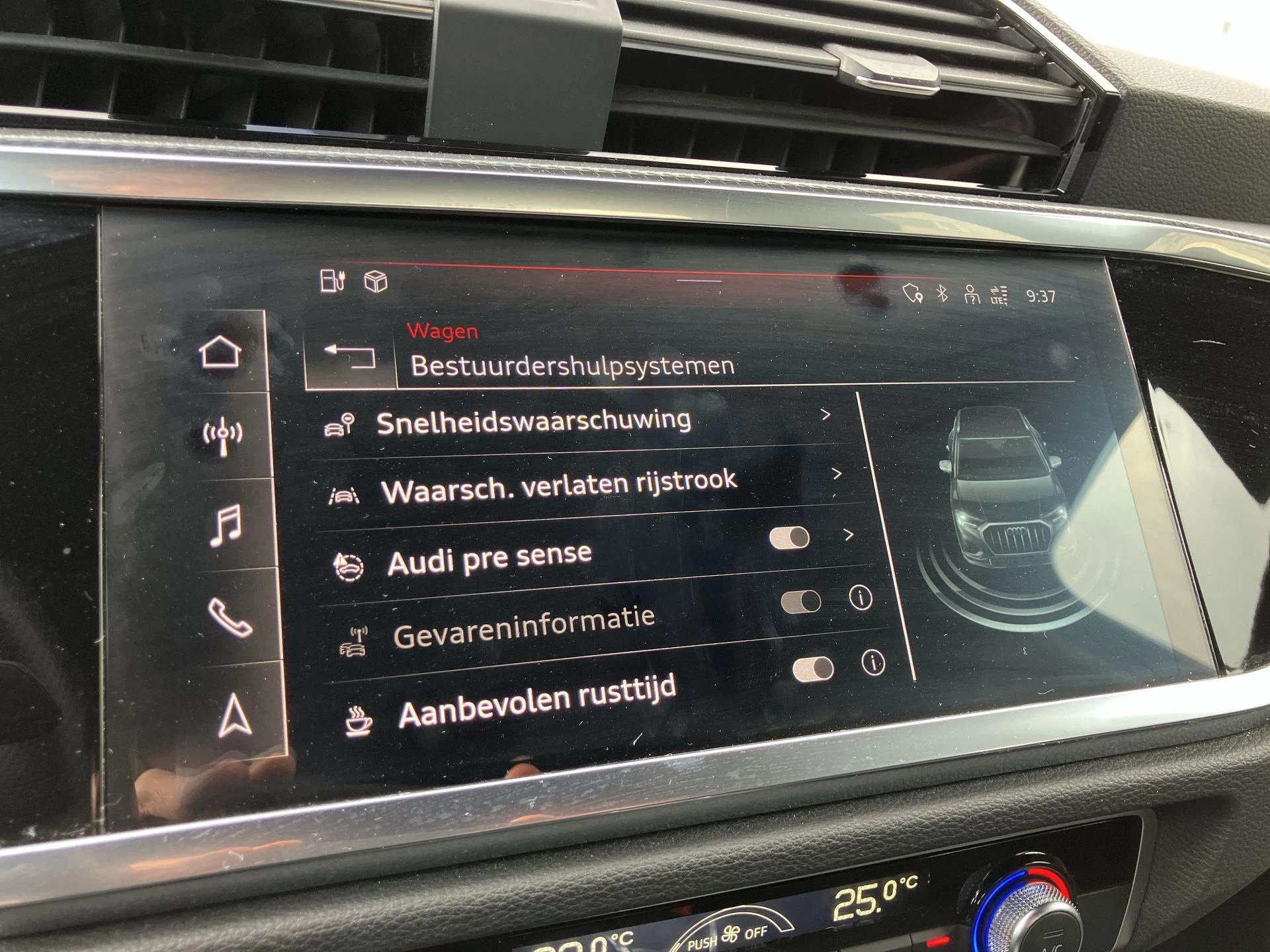 Hoofdafbeelding Audi Q3