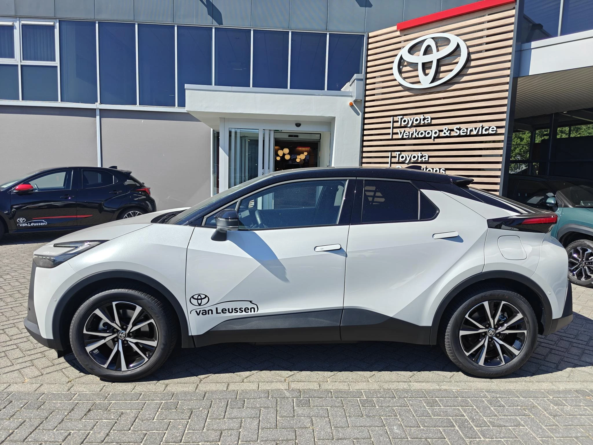 Hoofdafbeelding Toyota C-HR