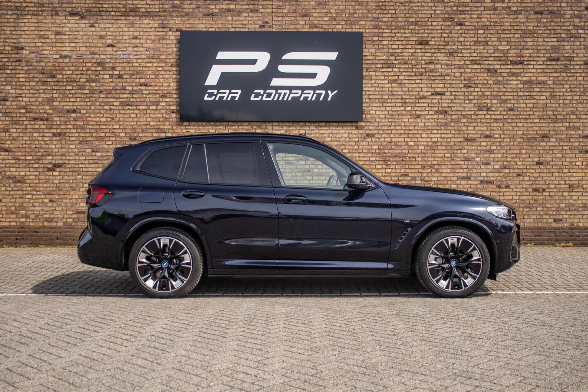 Hoofdafbeelding BMW iX3