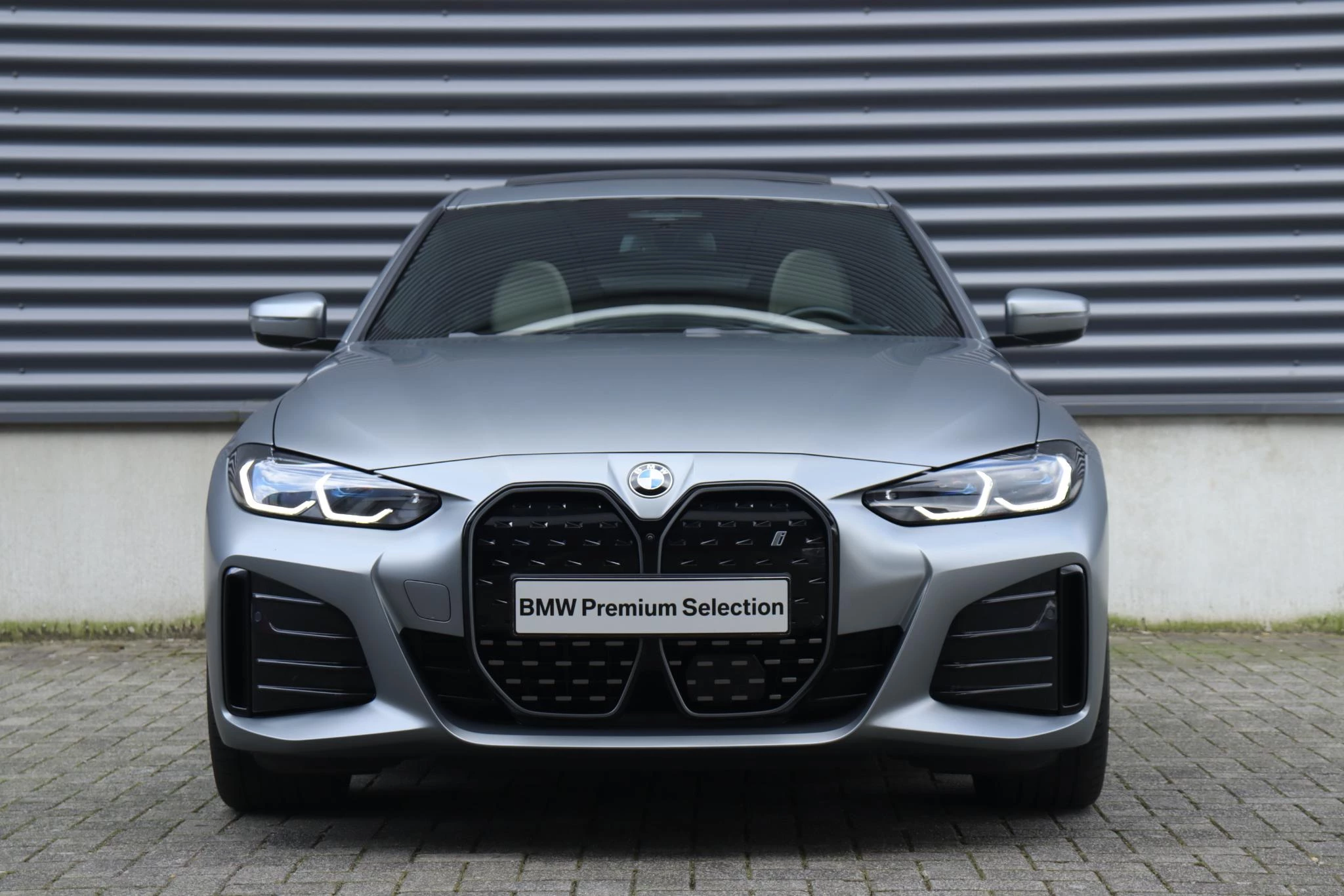 Hoofdafbeelding BMW i4