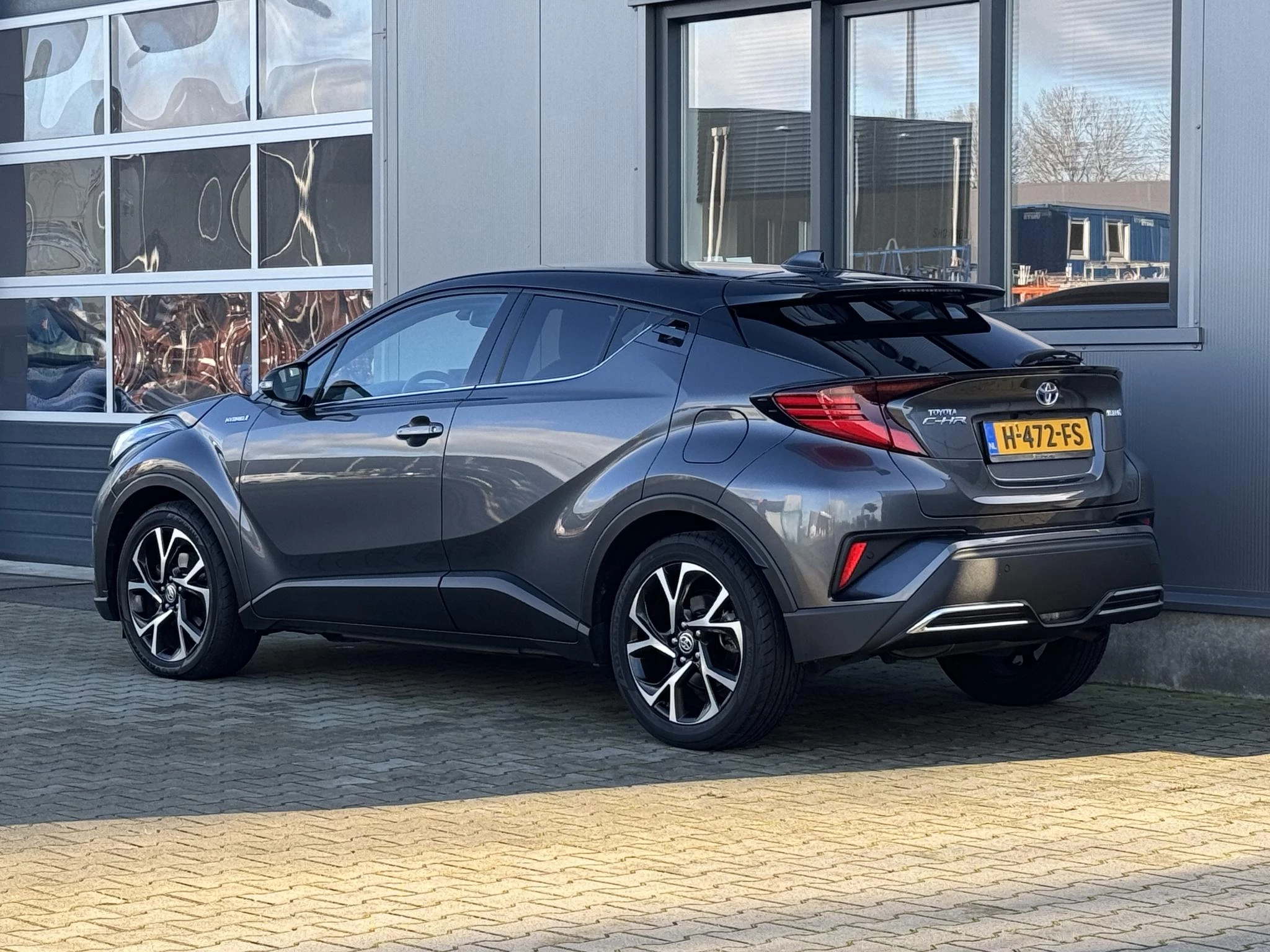 Hoofdafbeelding Toyota C-HR