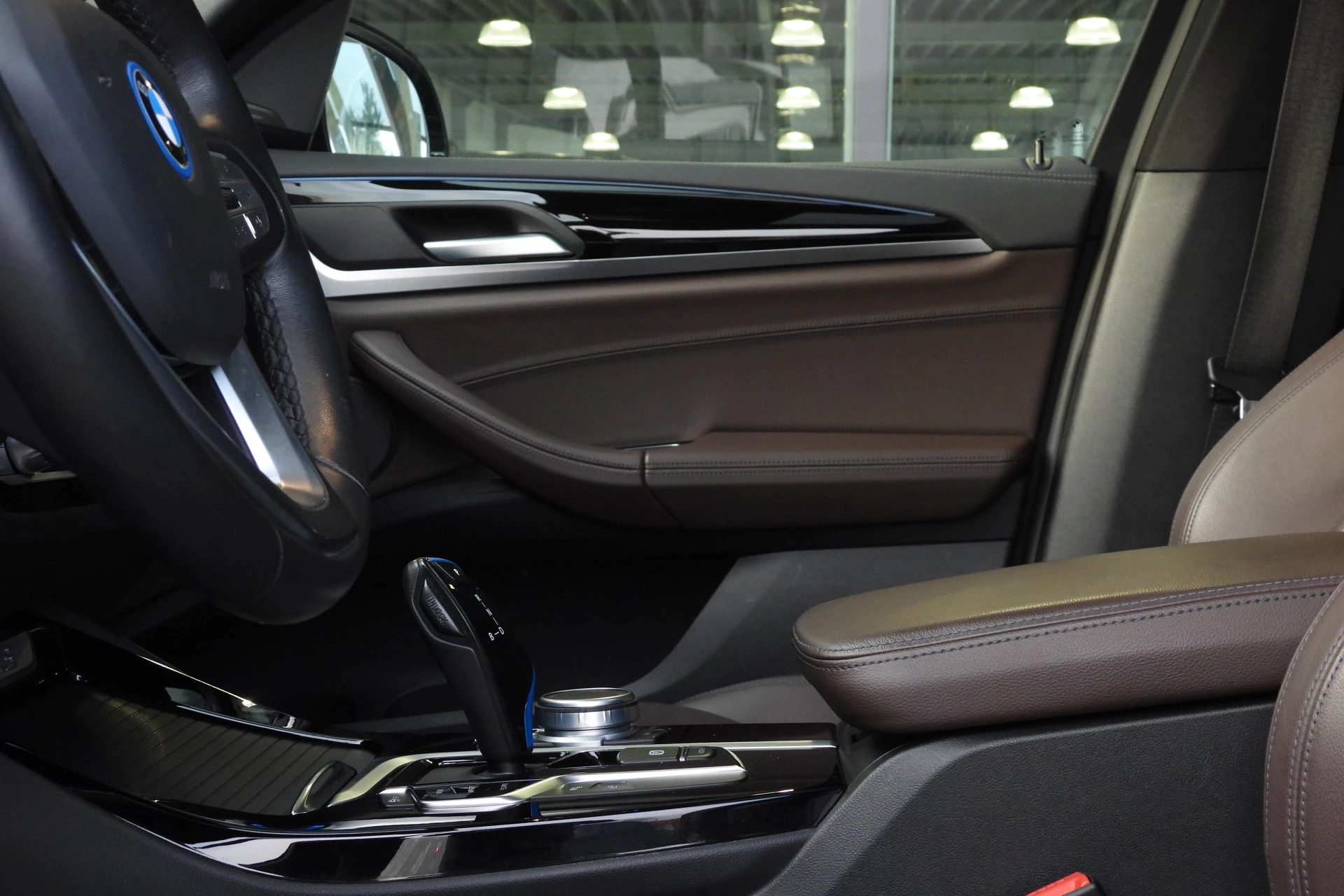 Hoofdafbeelding BMW iX3