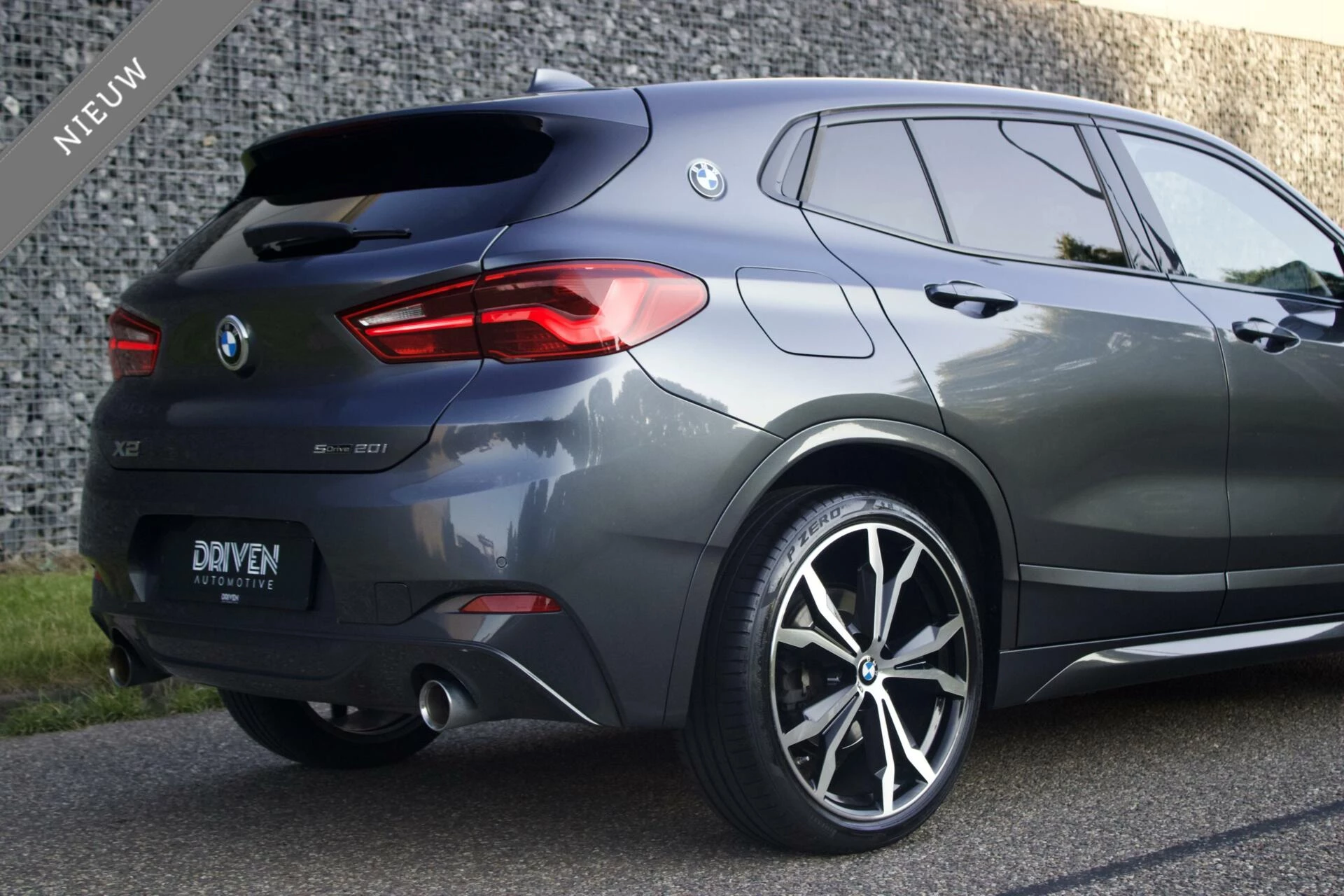 Hoofdafbeelding BMW X2