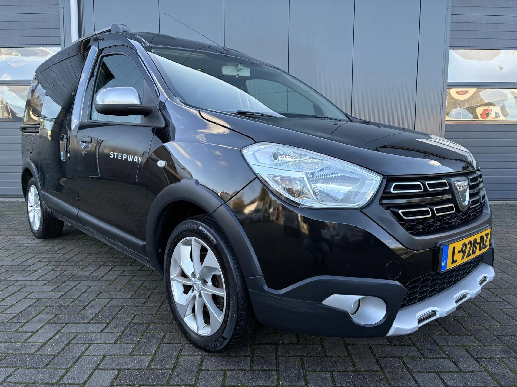 Hoofdafbeelding Dacia Dokker