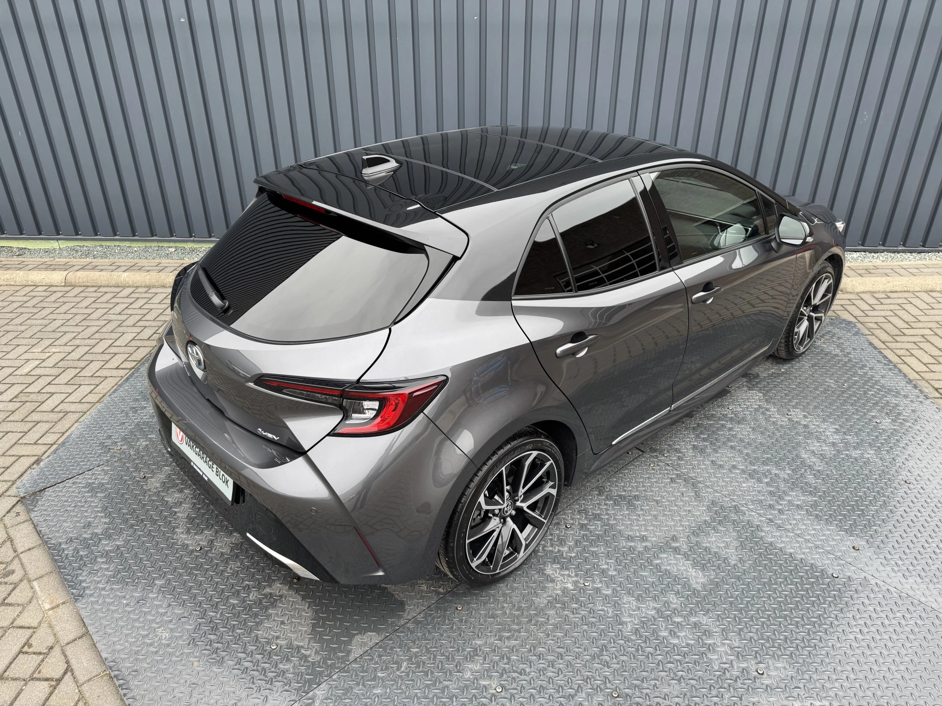 Hoofdafbeelding Toyota Corolla