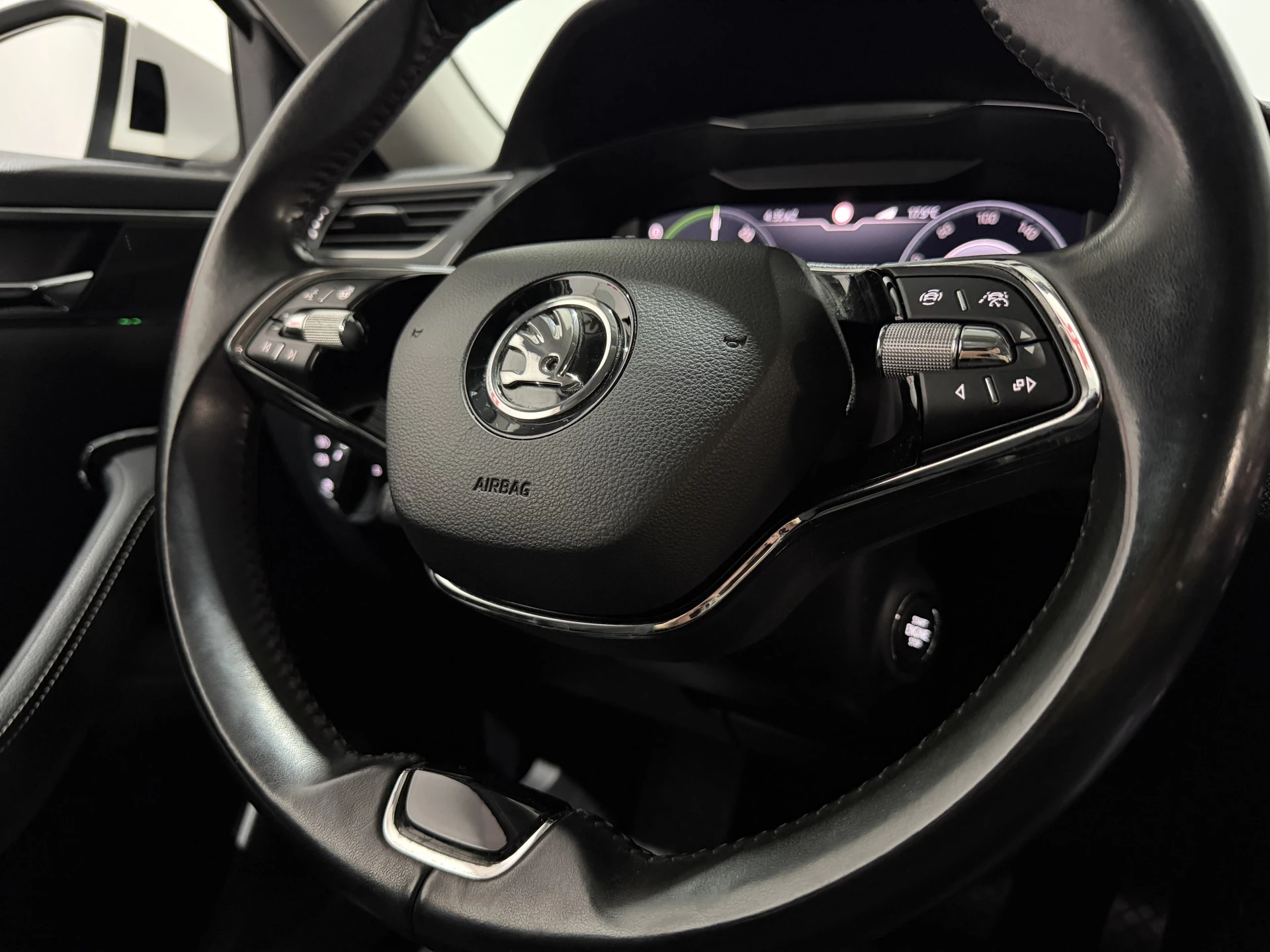 Hoofdafbeelding Škoda Superb