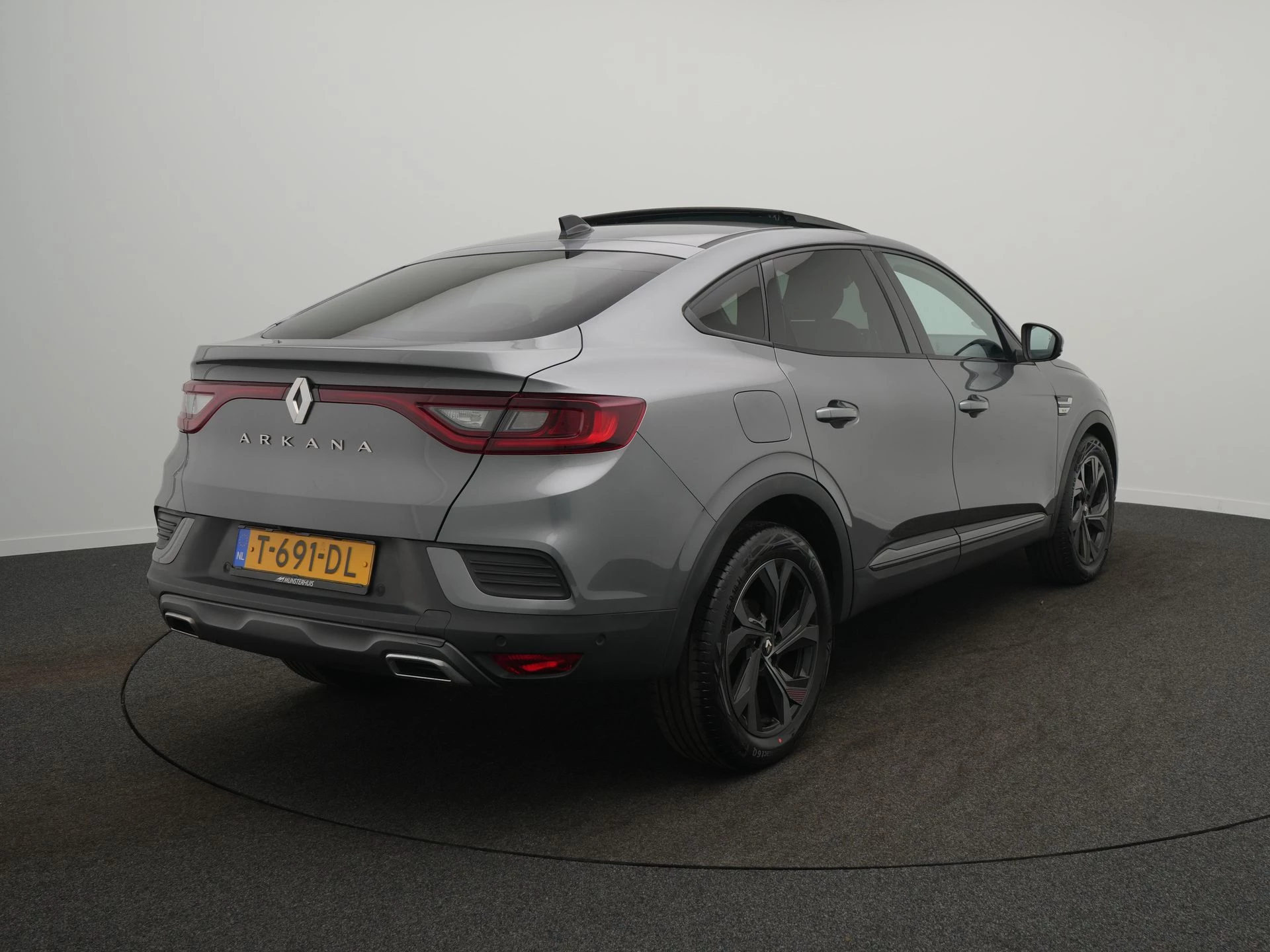 Hoofdafbeelding Renault Arkana