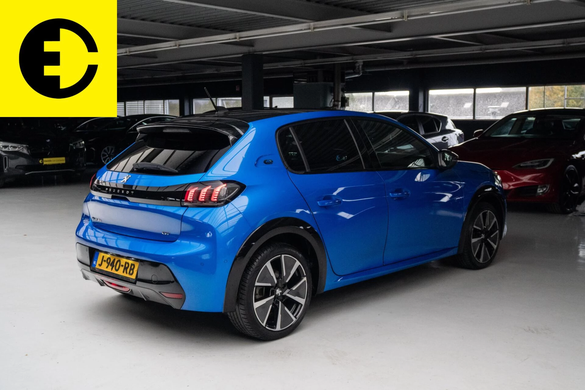 Hoofdafbeelding Peugeot e-208