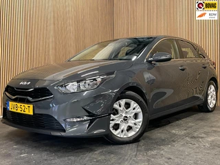 Hoofdafbeelding Kia Ceed Kia Ceed 1.0 T-GDi DynamicPlusLine|120 PK|TREKHAAK|LEDER|KEYLESS|PDC|CARPLAY|ANDROID|CAMERA|CRUISE|CLIMATE|NAVIGATIEIN.BTW|1e EIG|