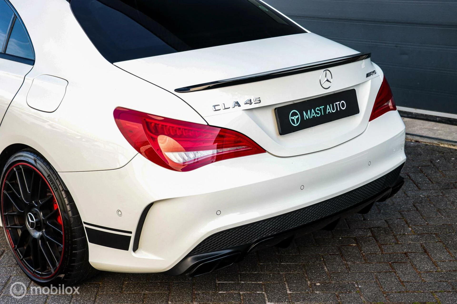 Hoofdafbeelding Mercedes-Benz CLA