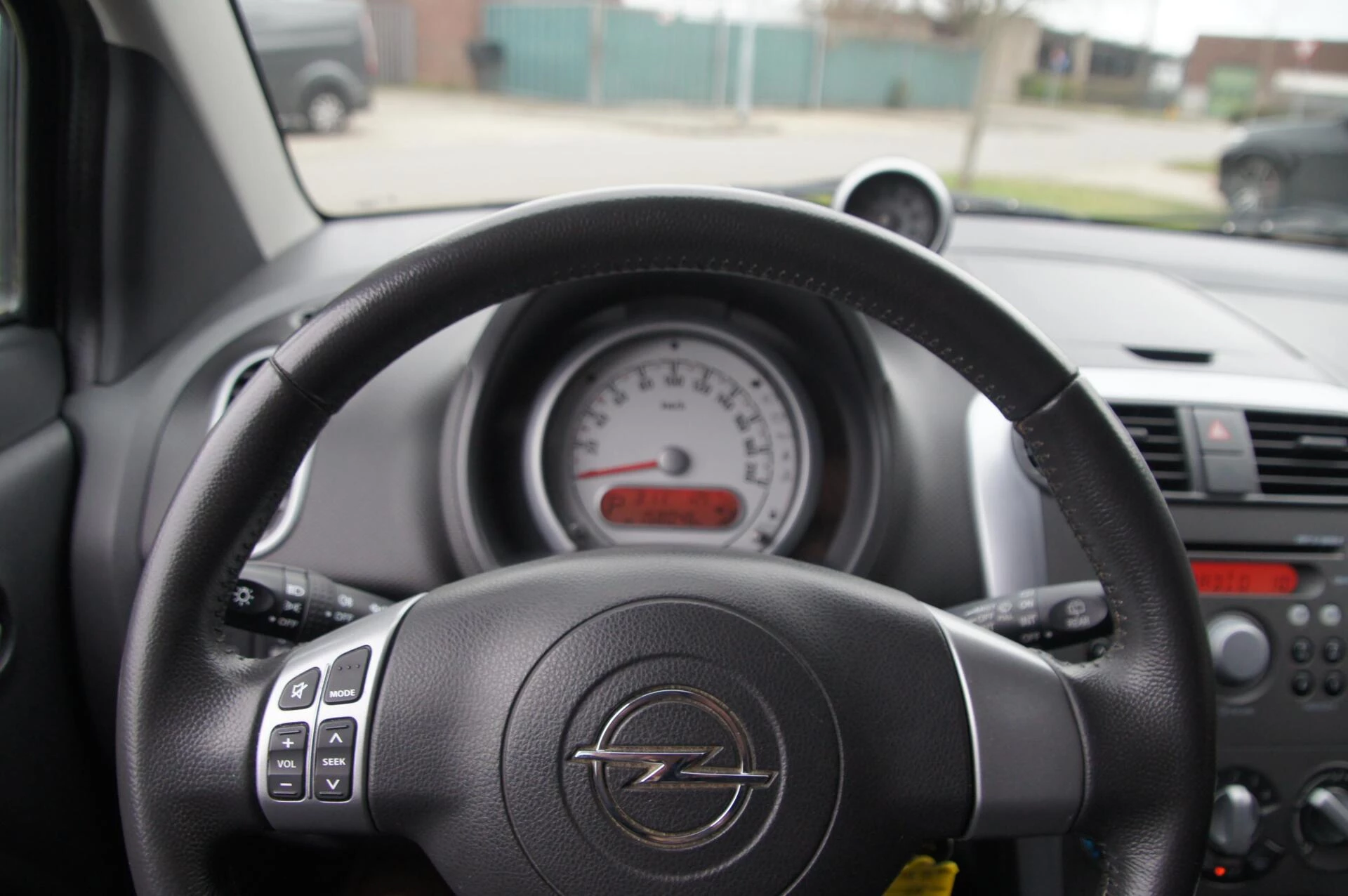 Hoofdafbeelding Opel Agila