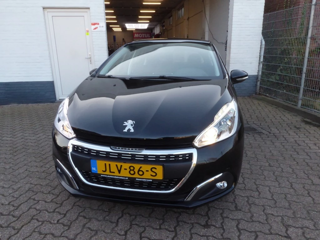 Hoofdafbeelding Peugeot 208
