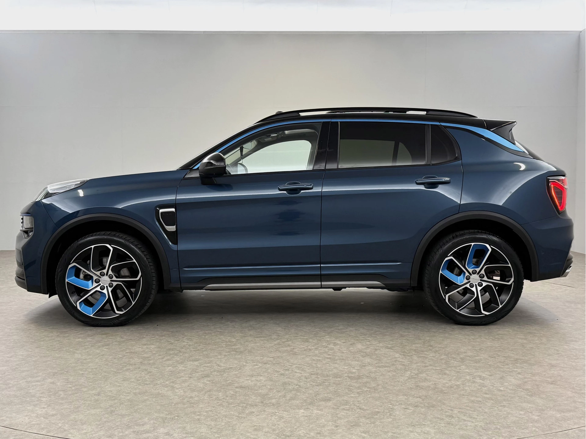 Hoofdafbeelding Lynk & Co 01
