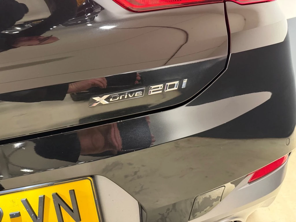 Hoofdafbeelding BMW X2