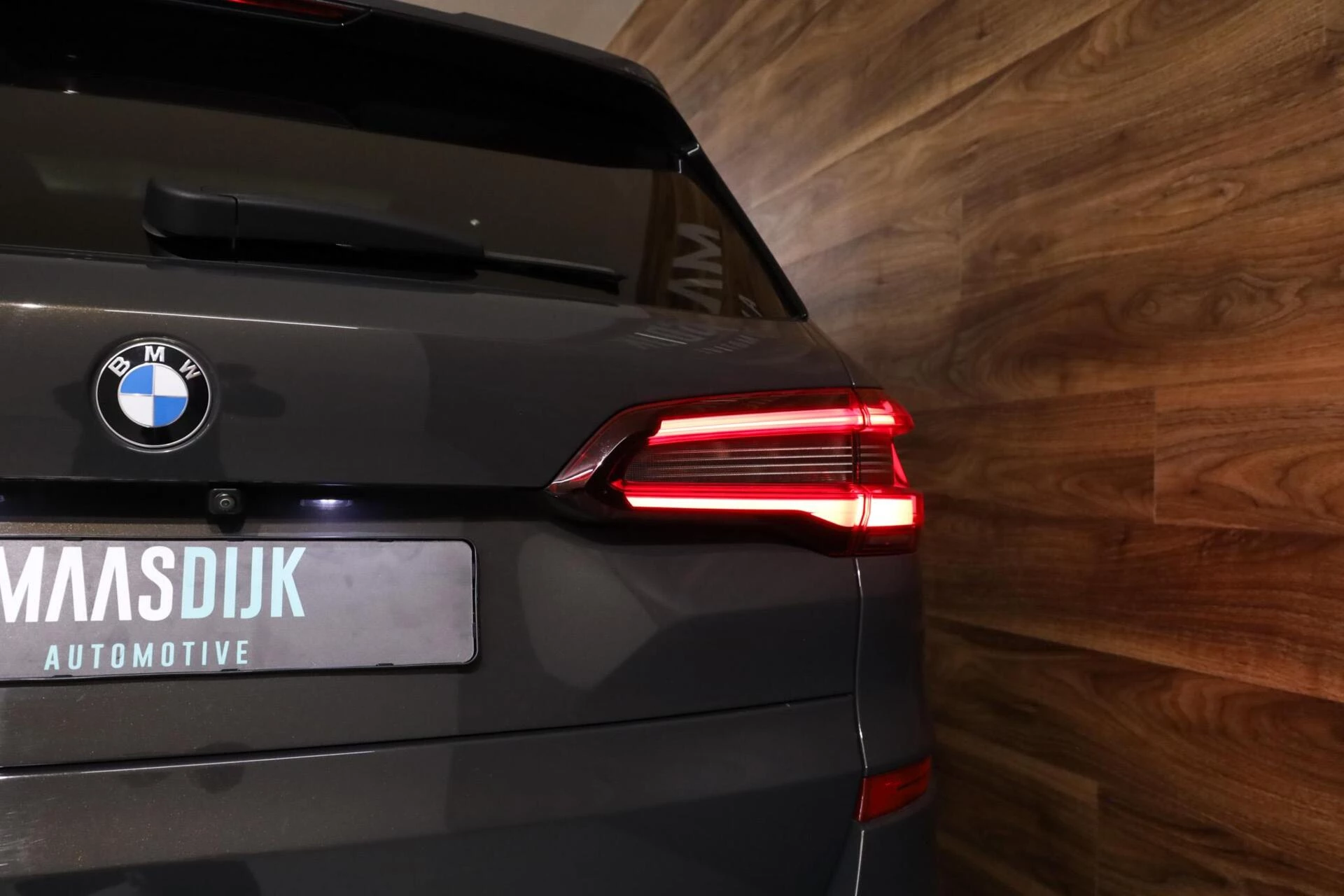 Hoofdafbeelding BMW X5