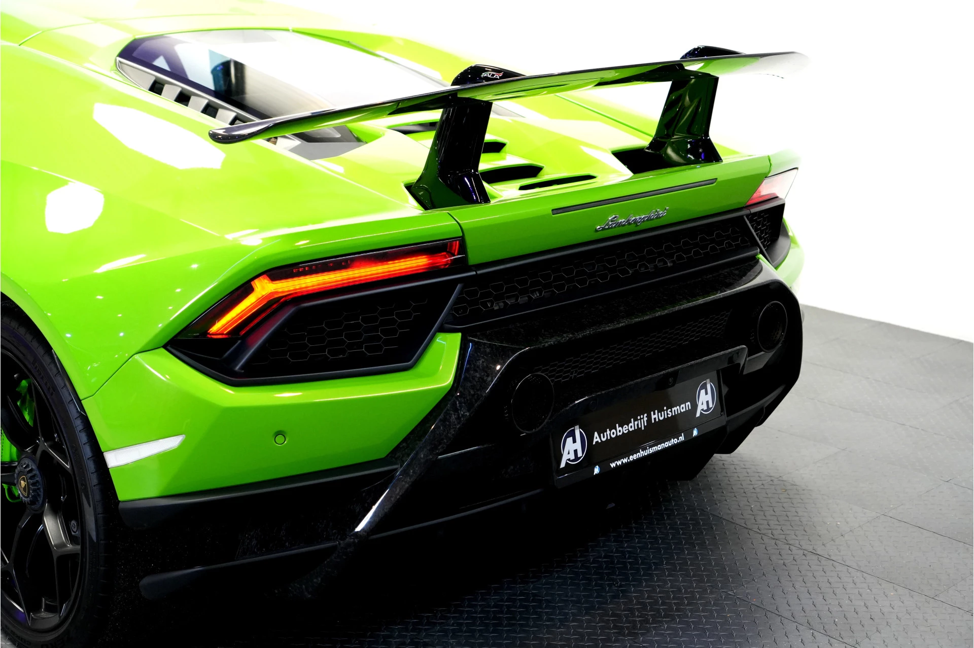 Hoofdafbeelding Lamborghini Huracán