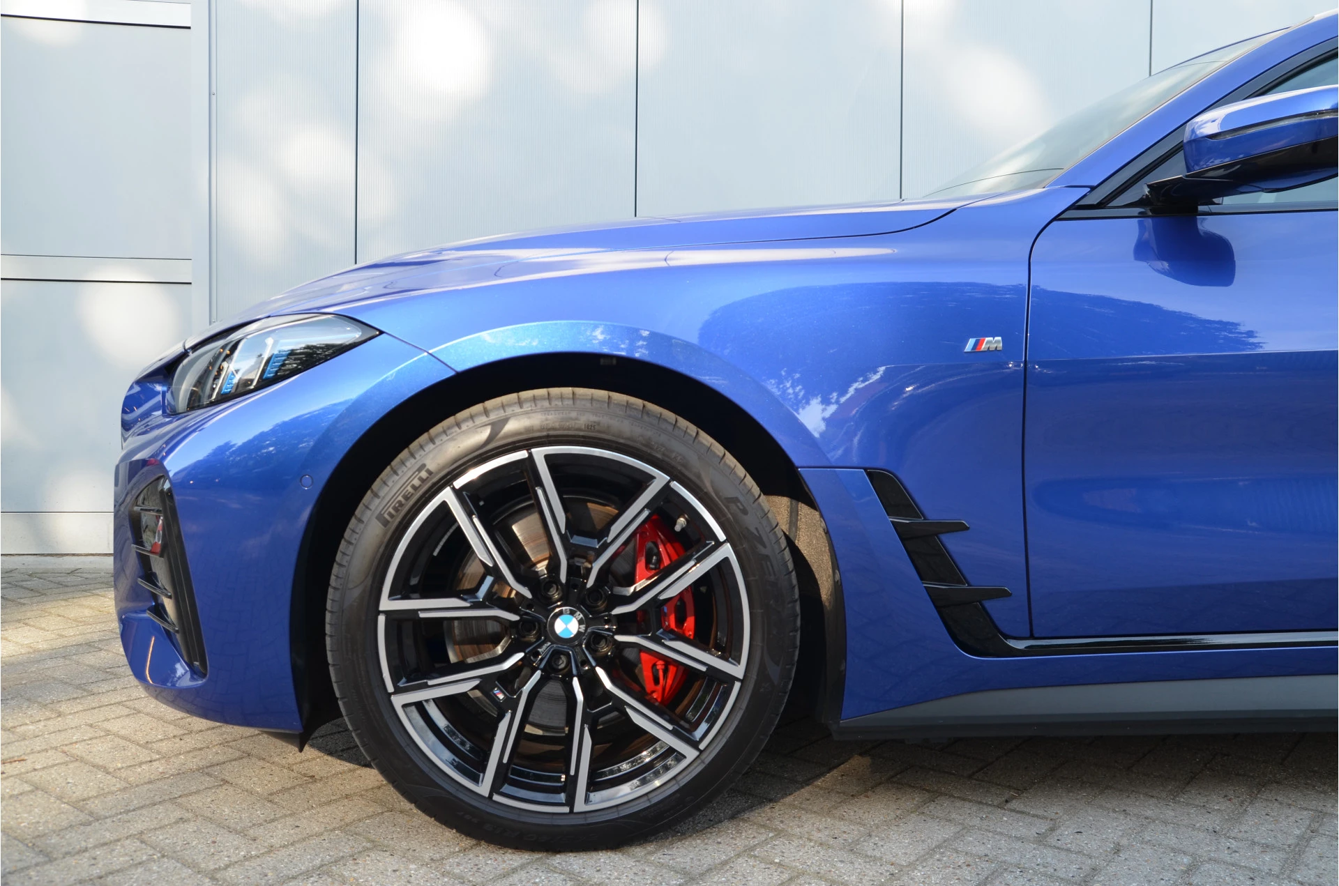 Hoofdafbeelding BMW i4