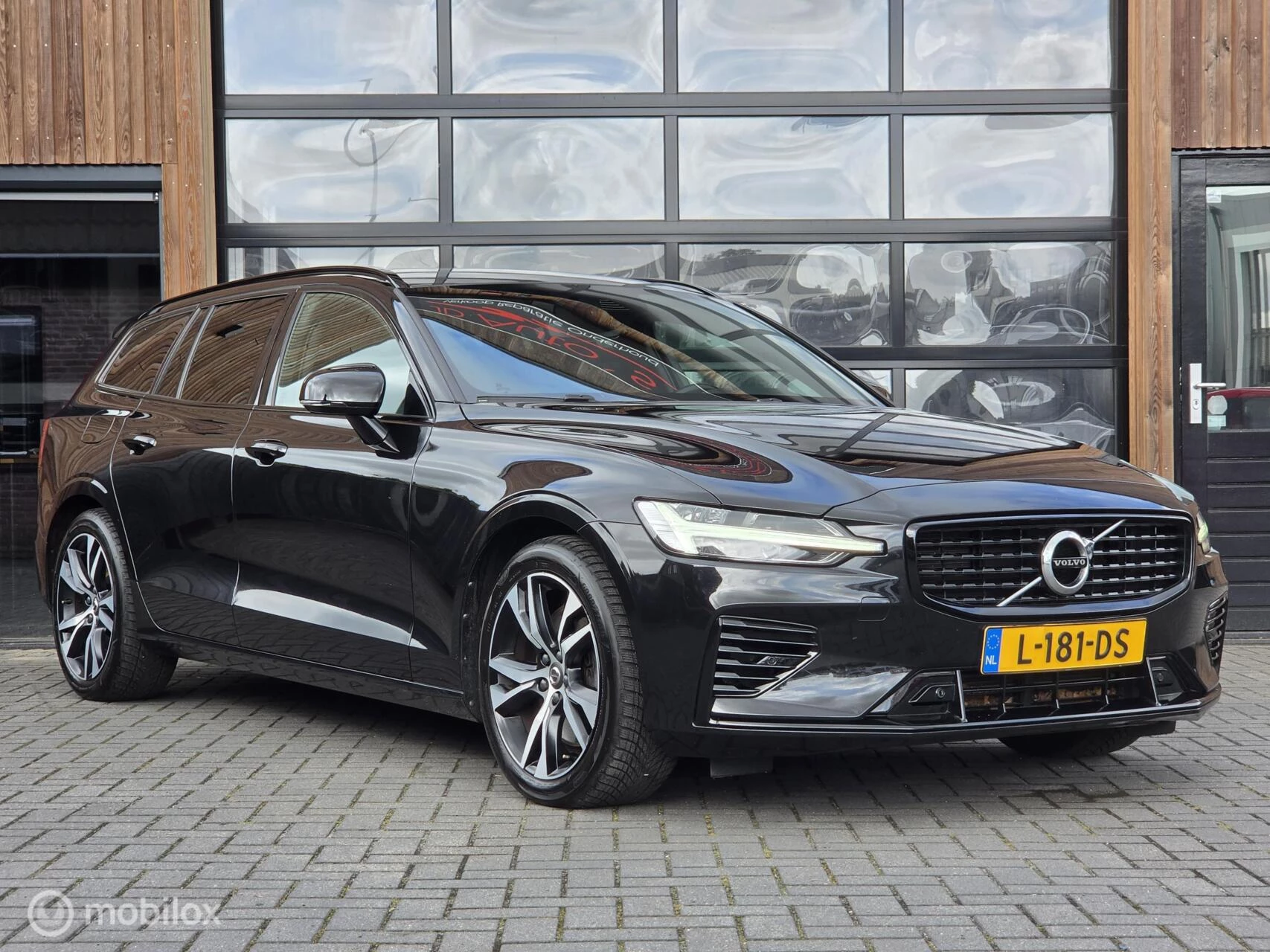 Hoofdafbeelding Volvo V60