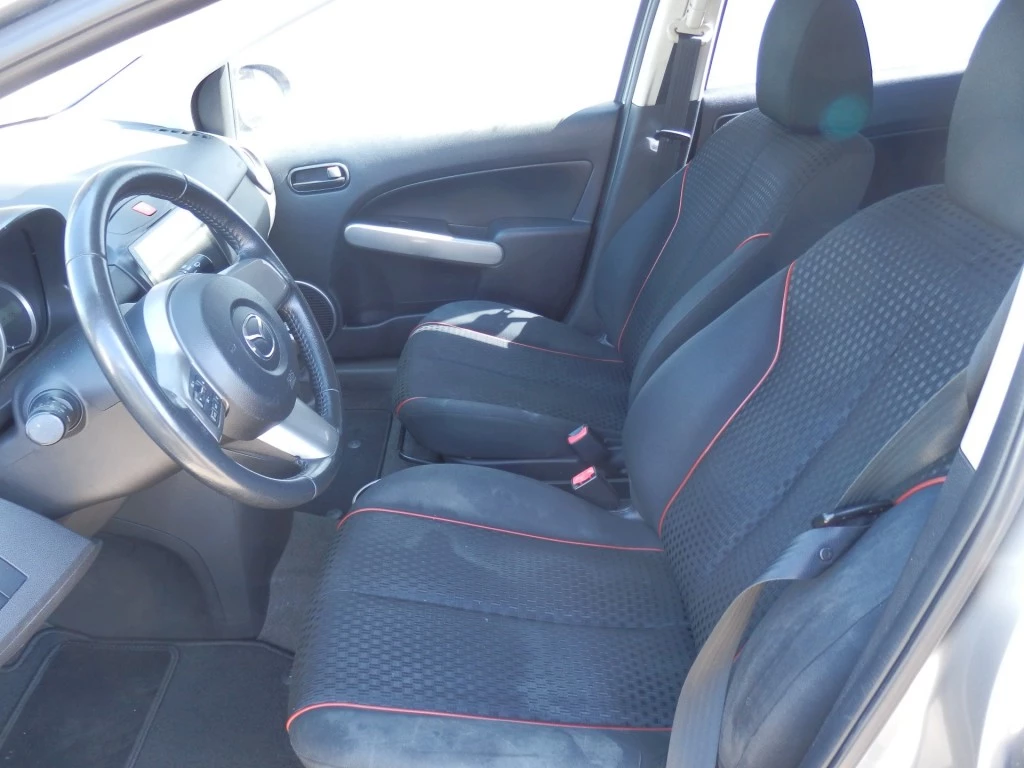 Hoofdafbeelding Mazda 2