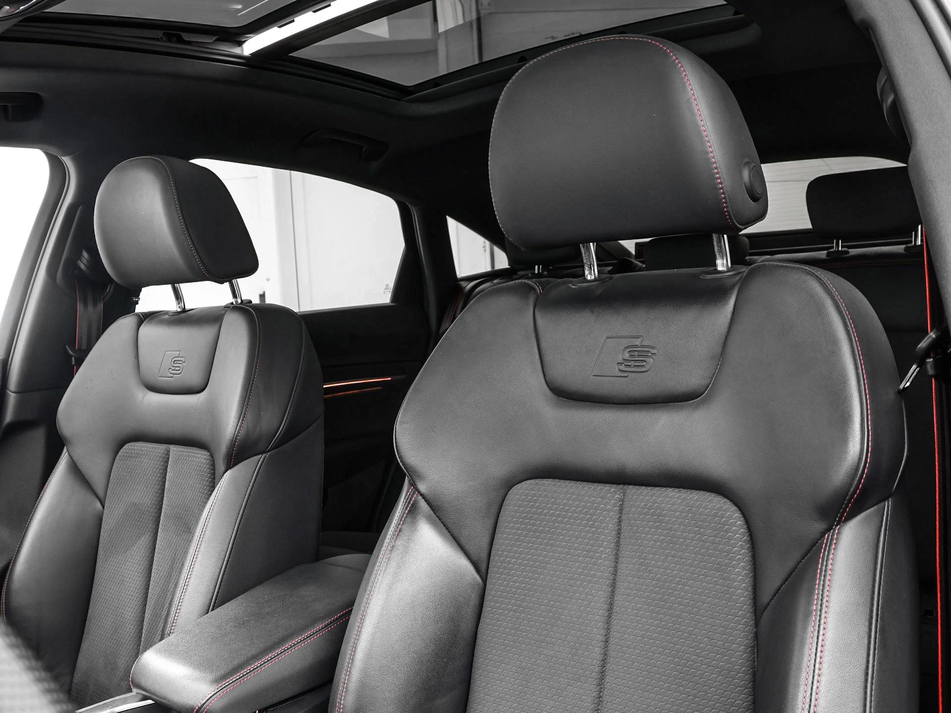 Hoofdafbeelding Audi Q8 Sportback e-tron