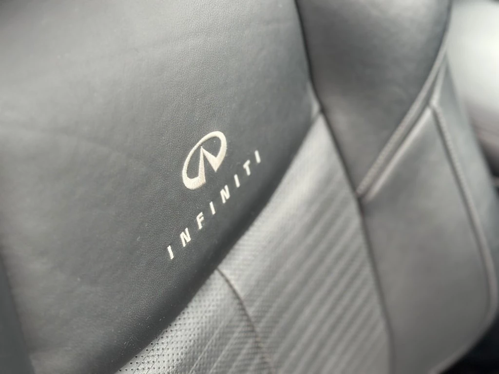 Hoofdafbeelding Infiniti M