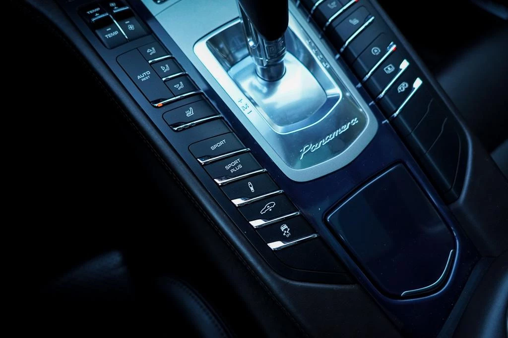 Hoofdafbeelding Porsche Panamera