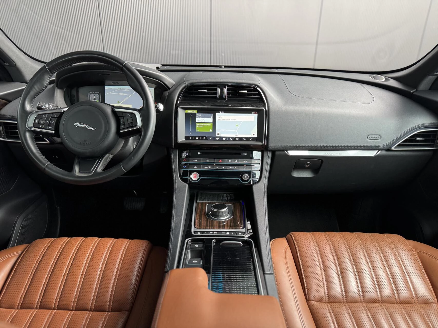 Hoofdafbeelding Jaguar F-PACE