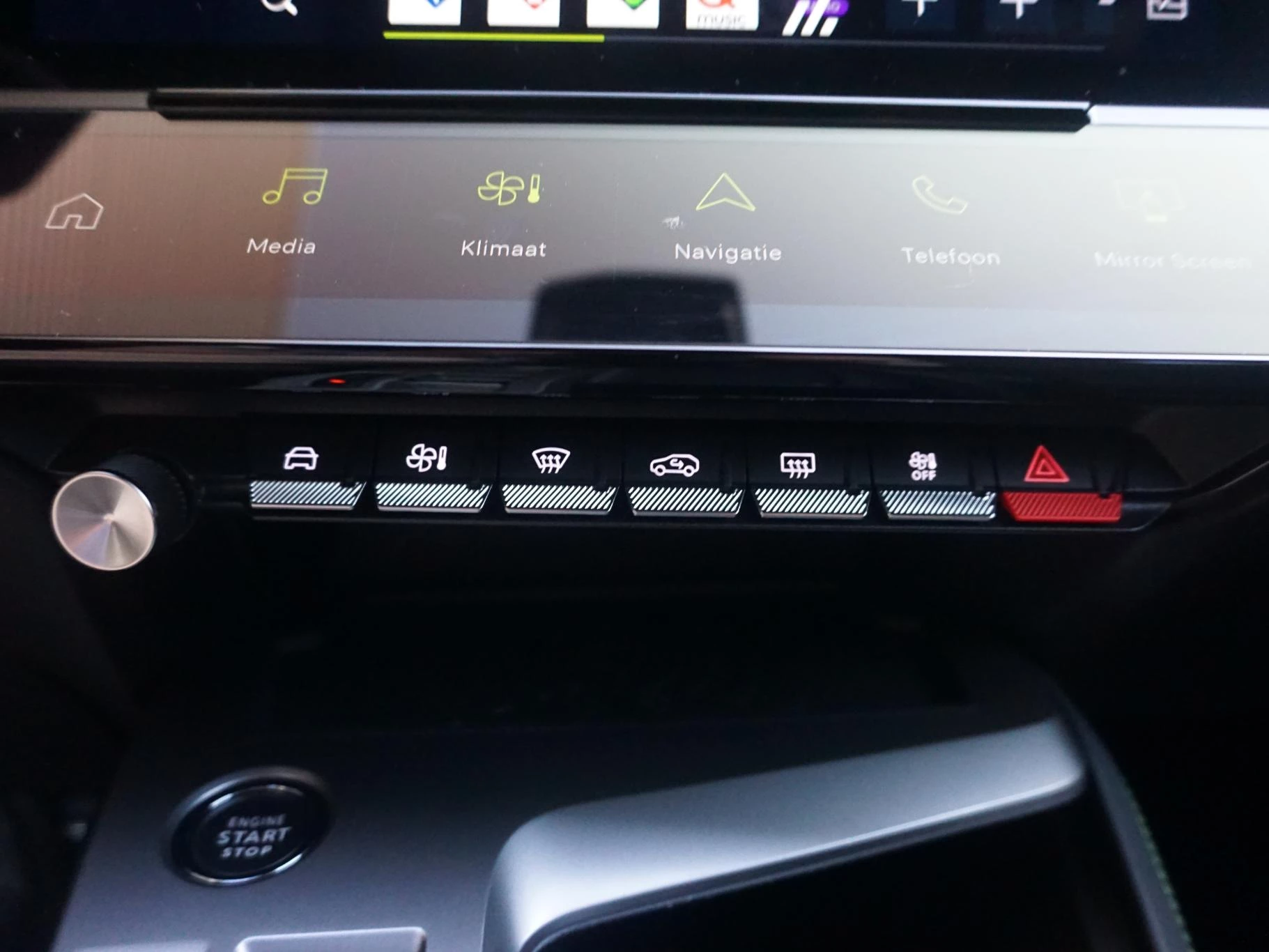 Hoofdafbeelding Peugeot 408