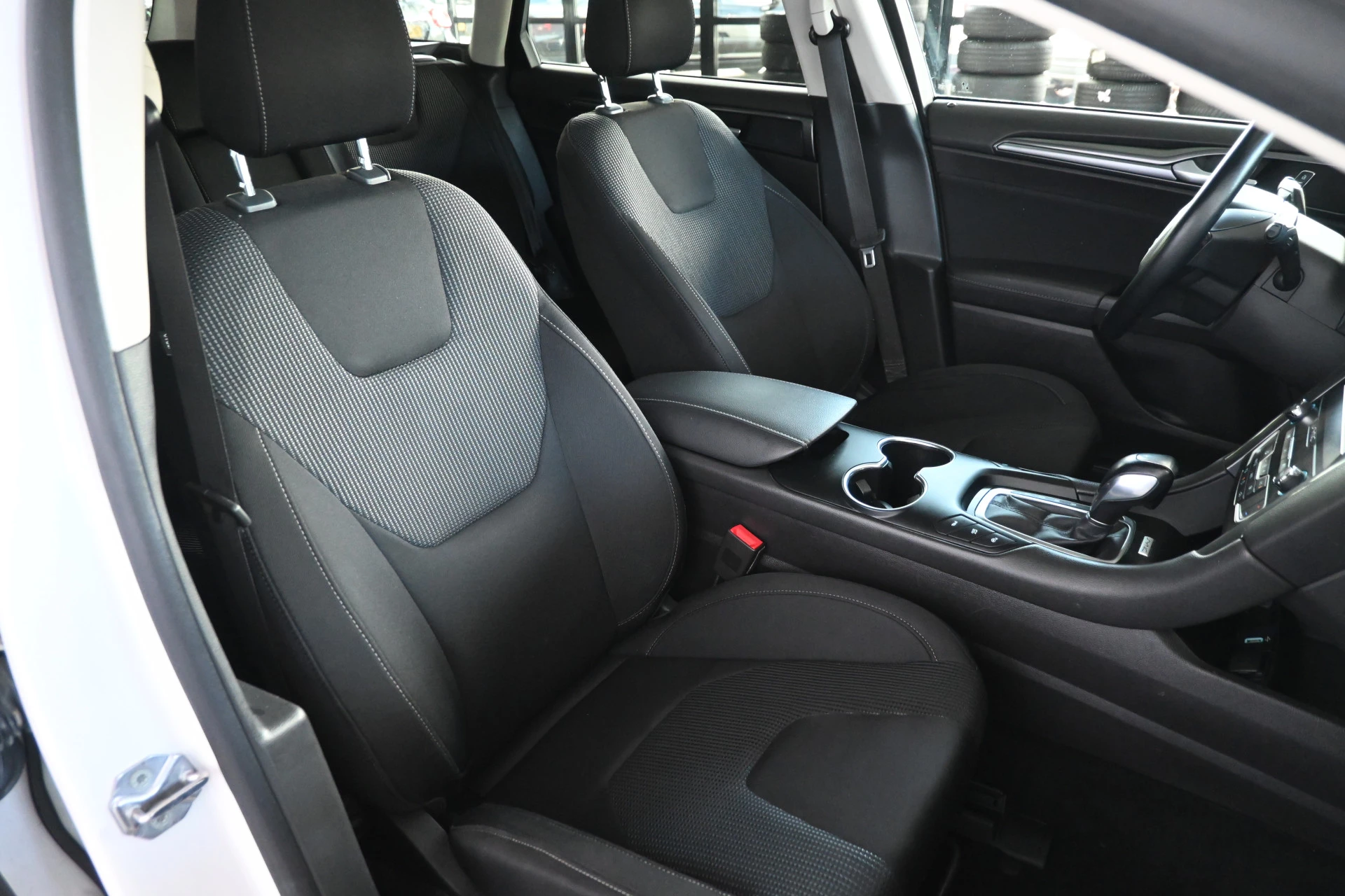 Hoofdafbeelding Ford Mondeo