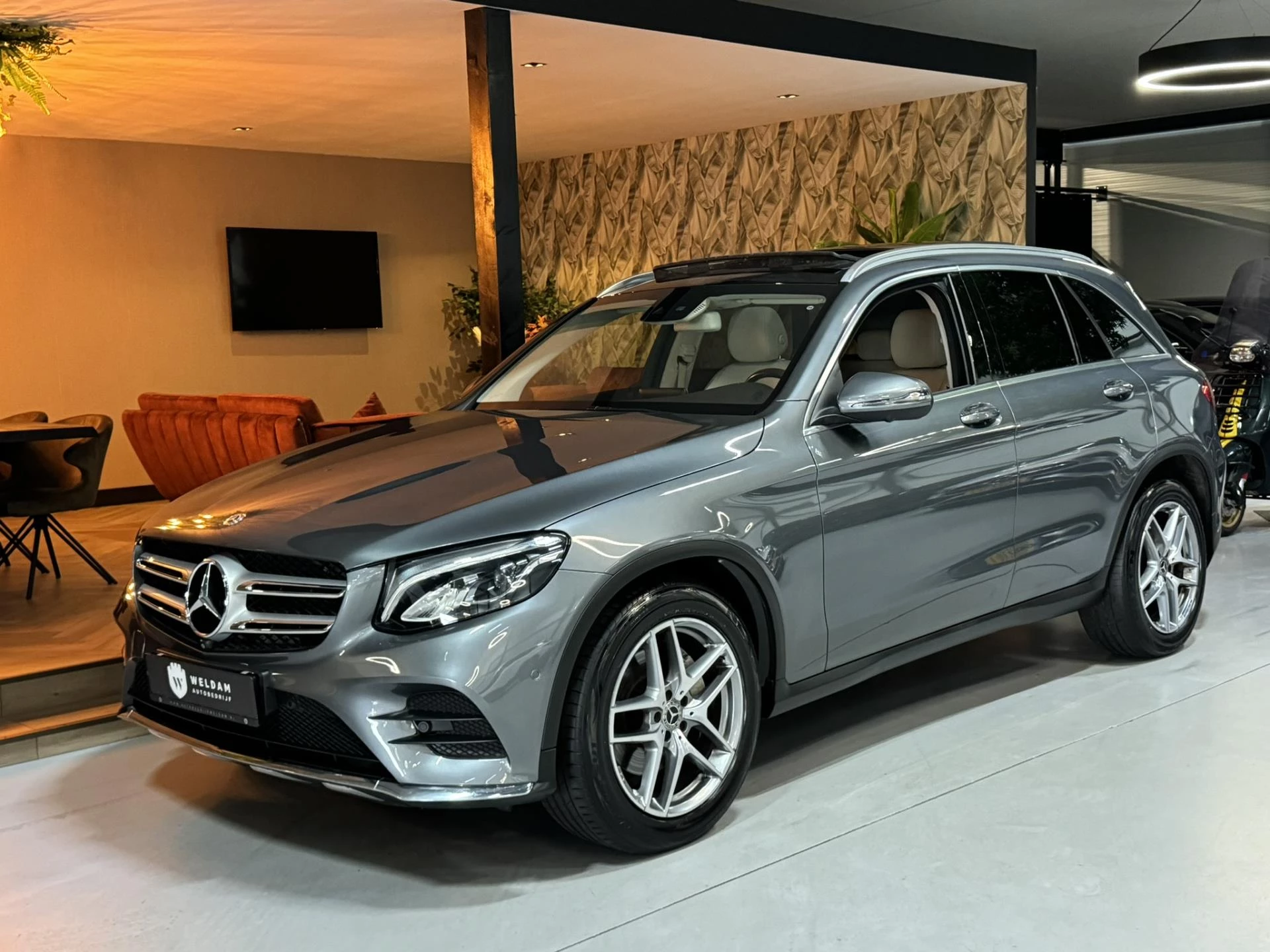 Hoofdafbeelding Mercedes-Benz GLC