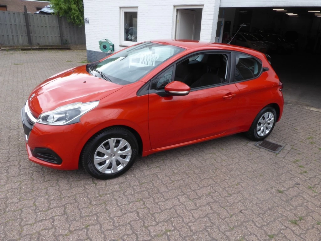 Hoofdafbeelding Peugeot 208