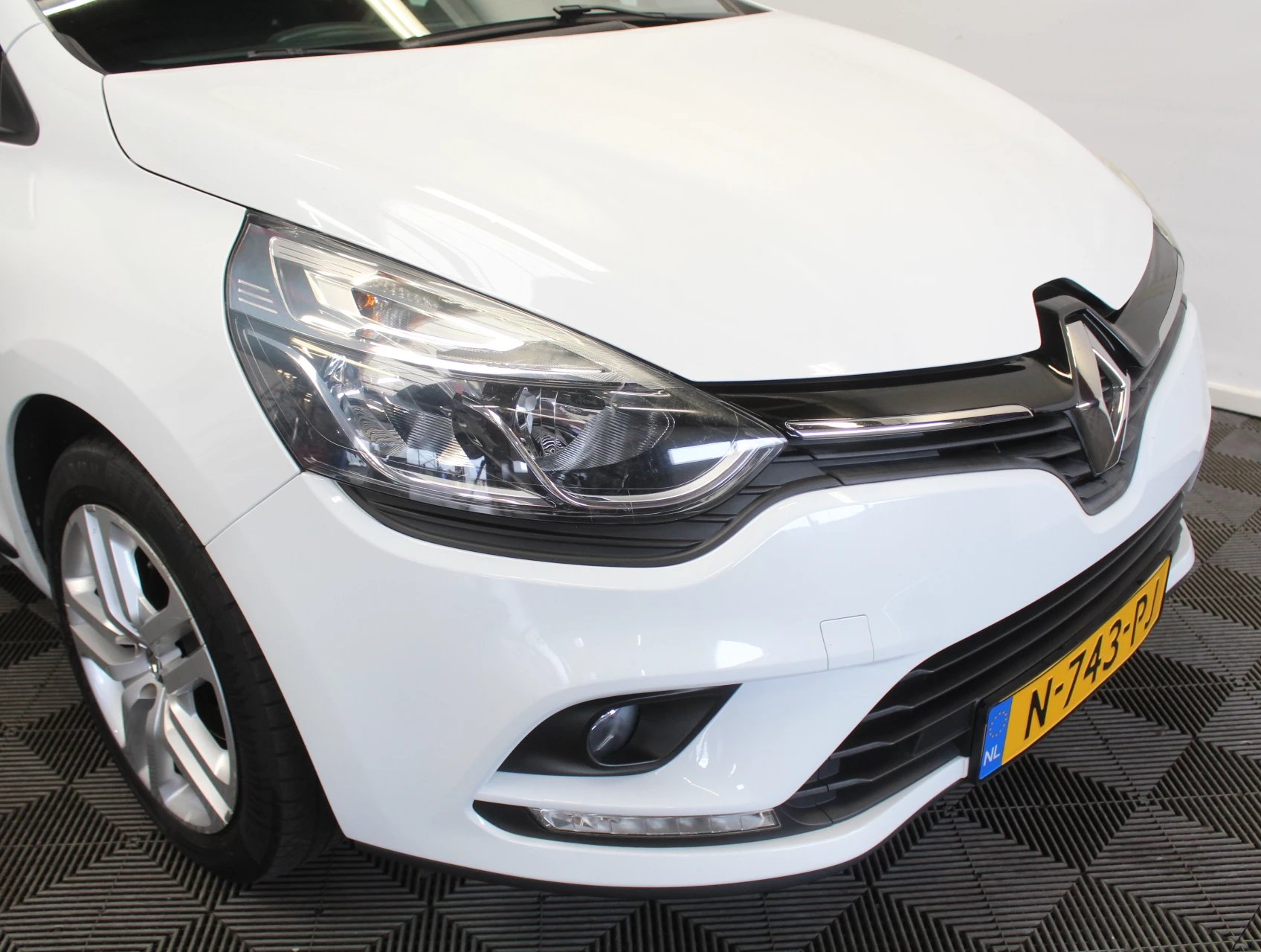 Hoofdafbeelding Renault Clio