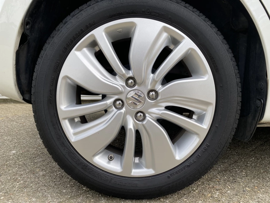 Hoofdafbeelding Suzuki Swift