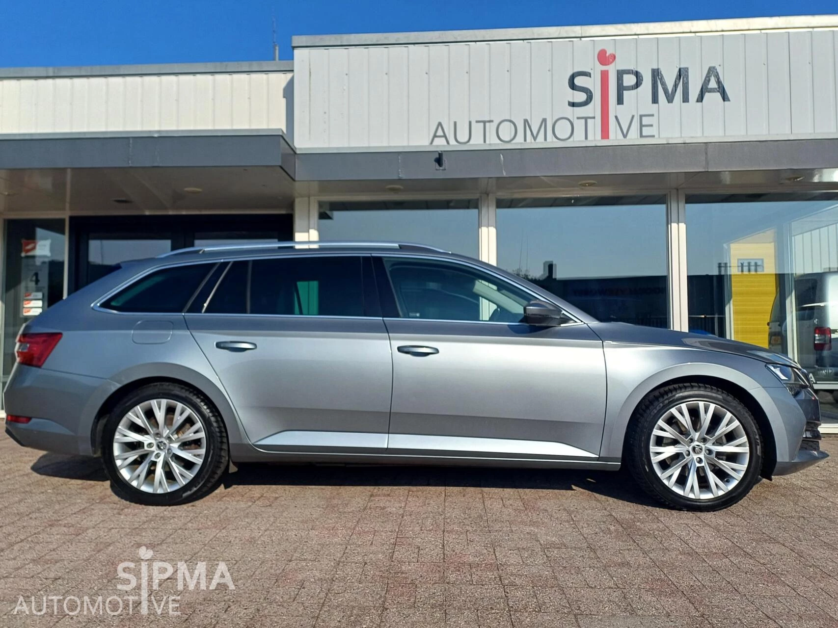 Hoofdafbeelding Škoda Superb