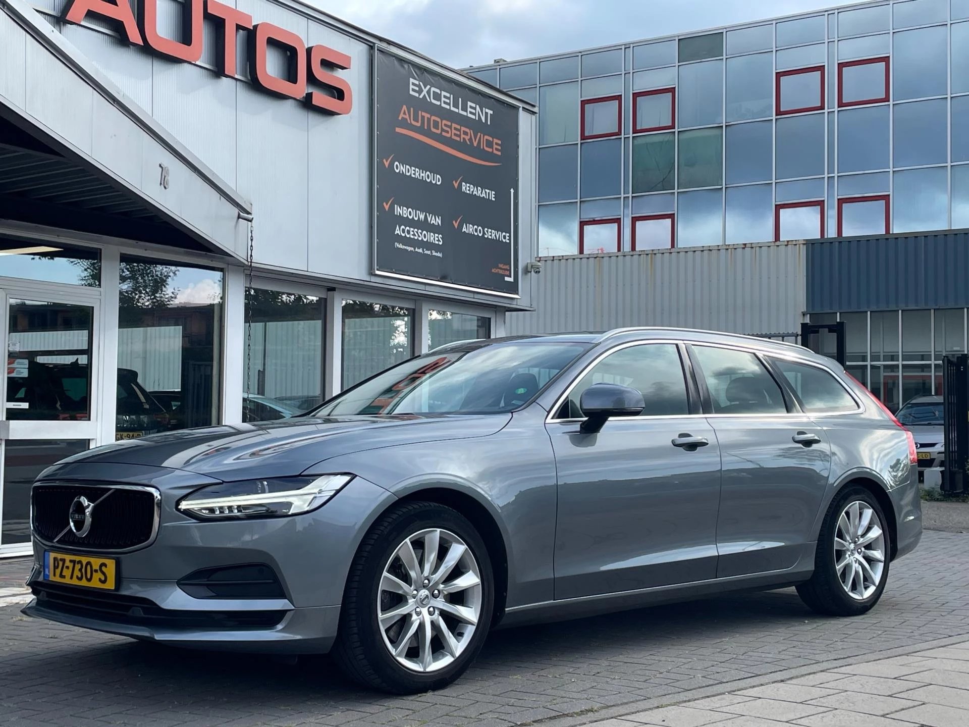 Hoofdafbeelding Volvo V90