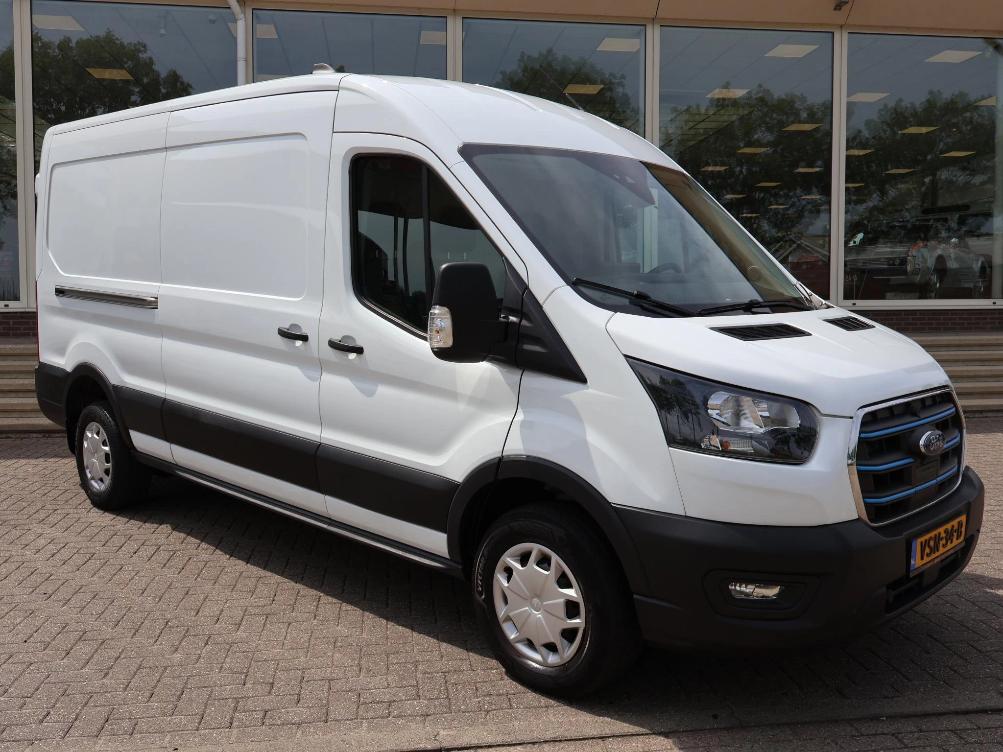 Hoofdafbeelding Ford E-Transit