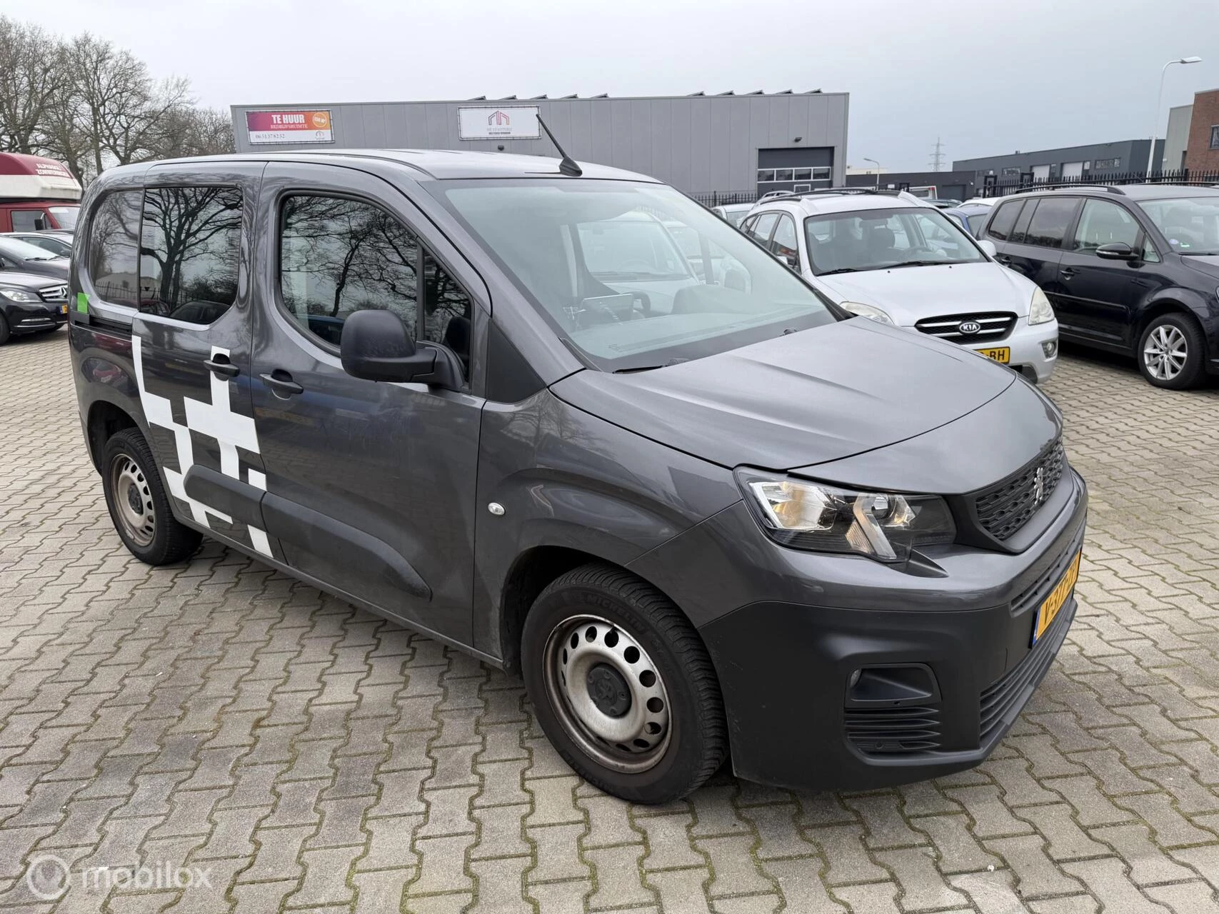 Hoofdafbeelding Peugeot Partner