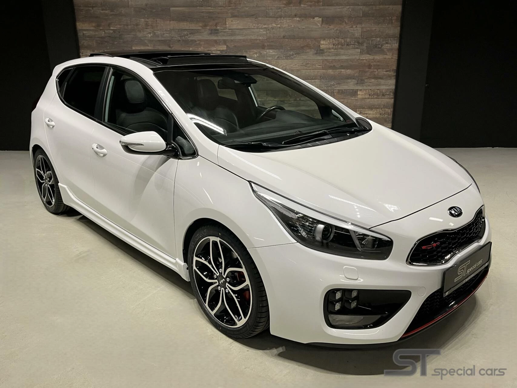 Hoofdafbeelding Kia cee'd