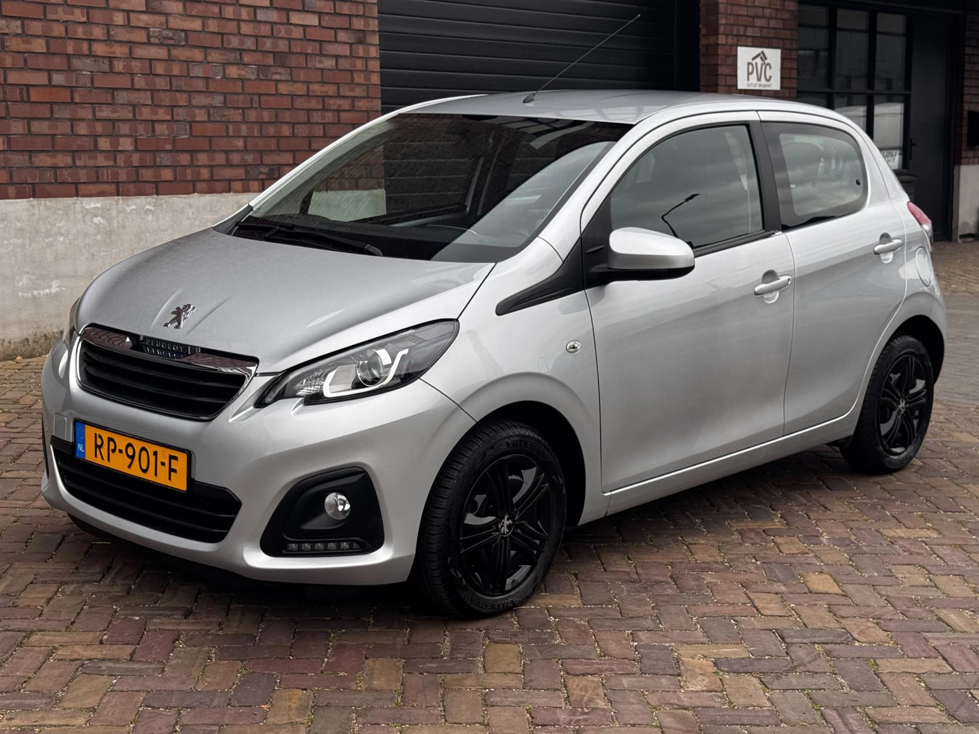 Hoofdafbeelding Peugeot 108