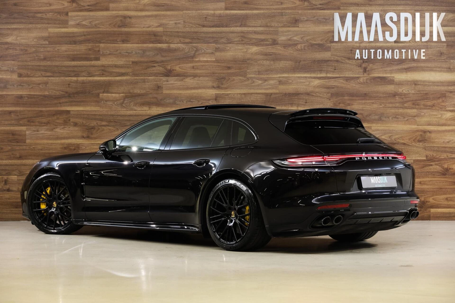 Hoofdafbeelding Porsche Panamera