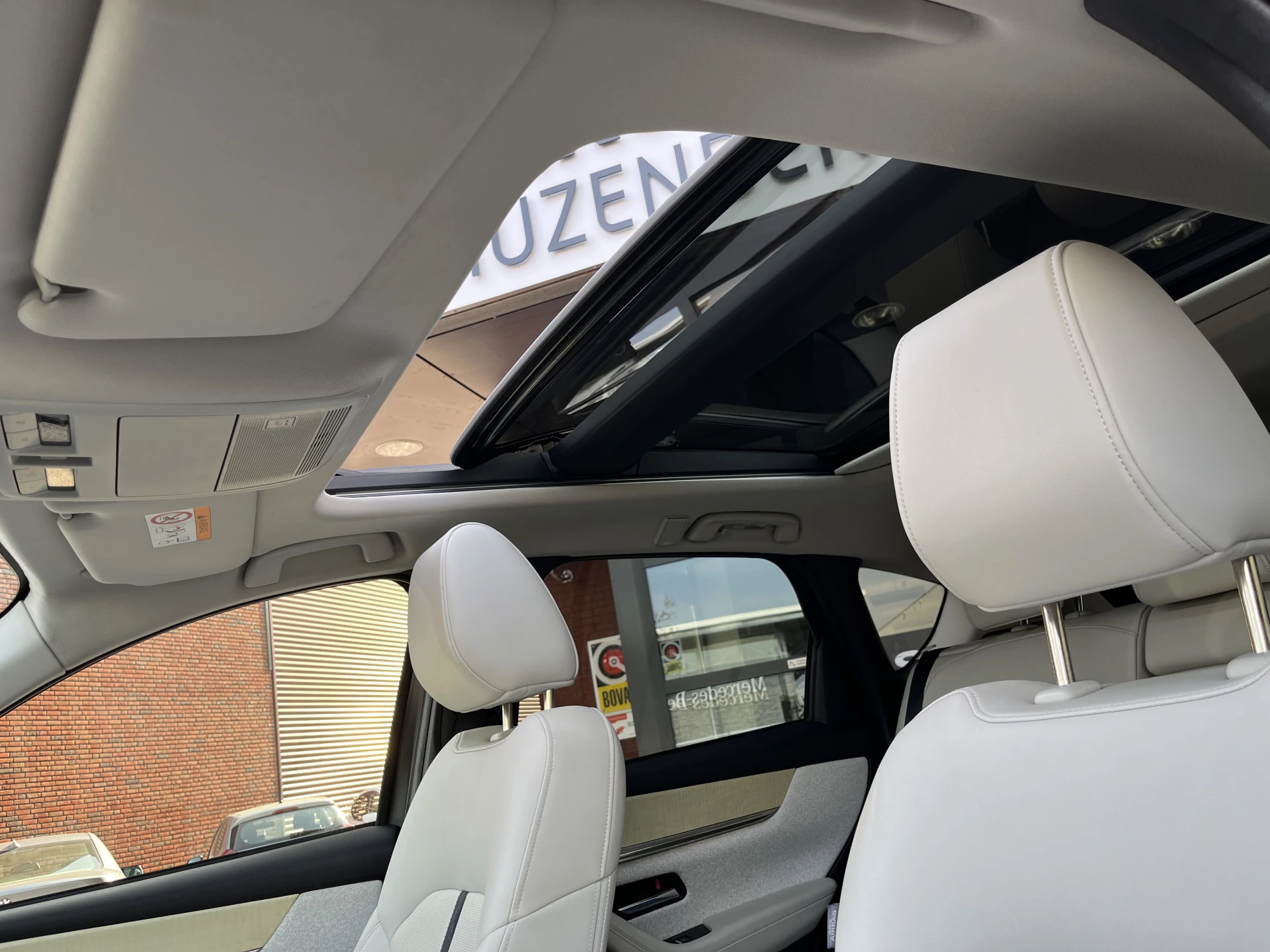 Hoofdafbeelding Mazda CX-60