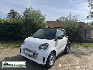 Hoofdafbeelding smart Fortwo Smart fortwo EQ 18 kWh | Automaat | Nette auto