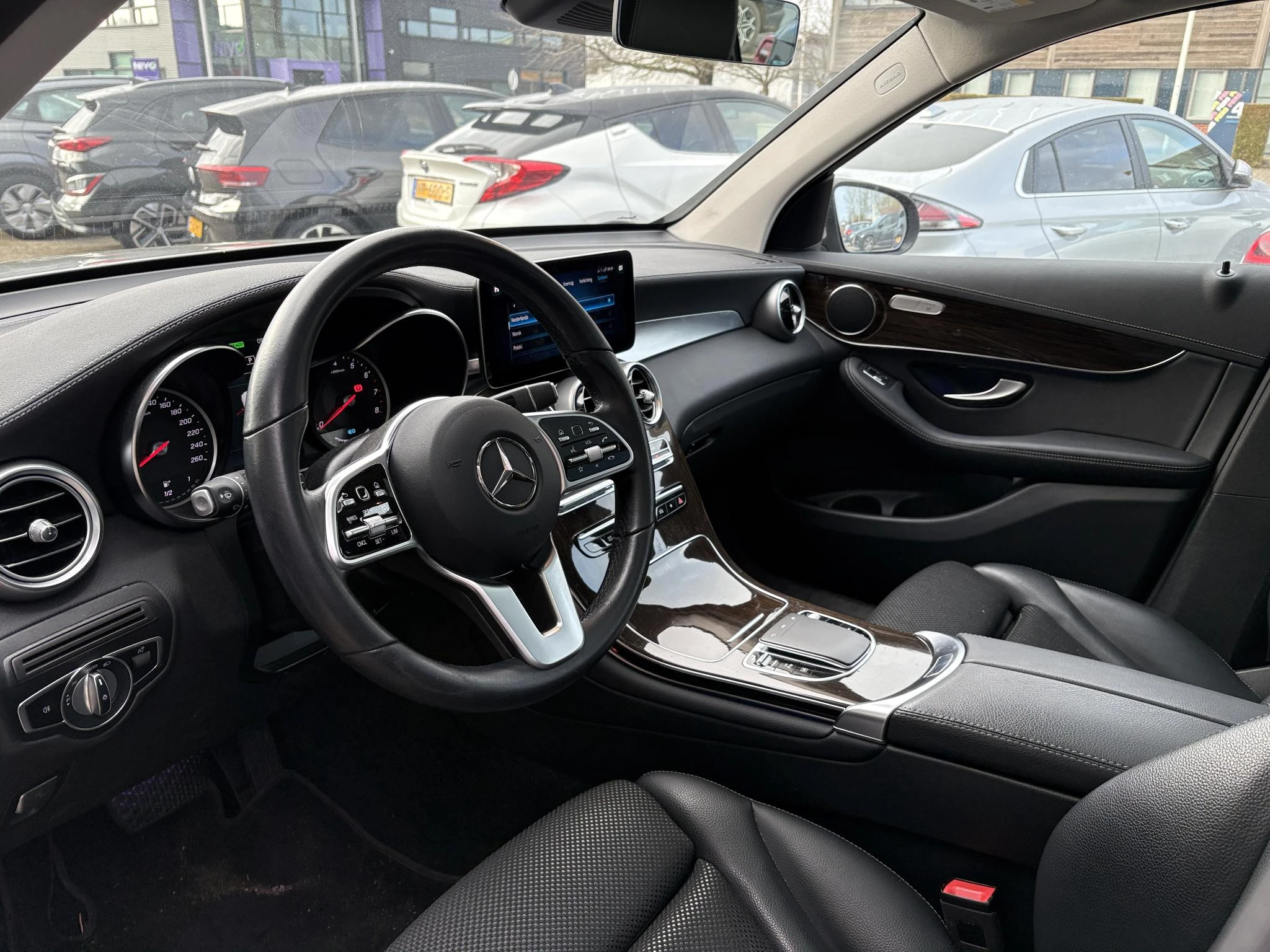 Hoofdafbeelding Mercedes-Benz GLC