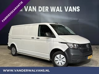 Volkswagen Transporter 2.0 TDI L2H1 Fabrieksgarantie Euro6 Airco | Apple Carplay | Trekhaak Cruisecontrol, Android Auto, Parkeersensoren, Sidebars, Bijrijdersbank