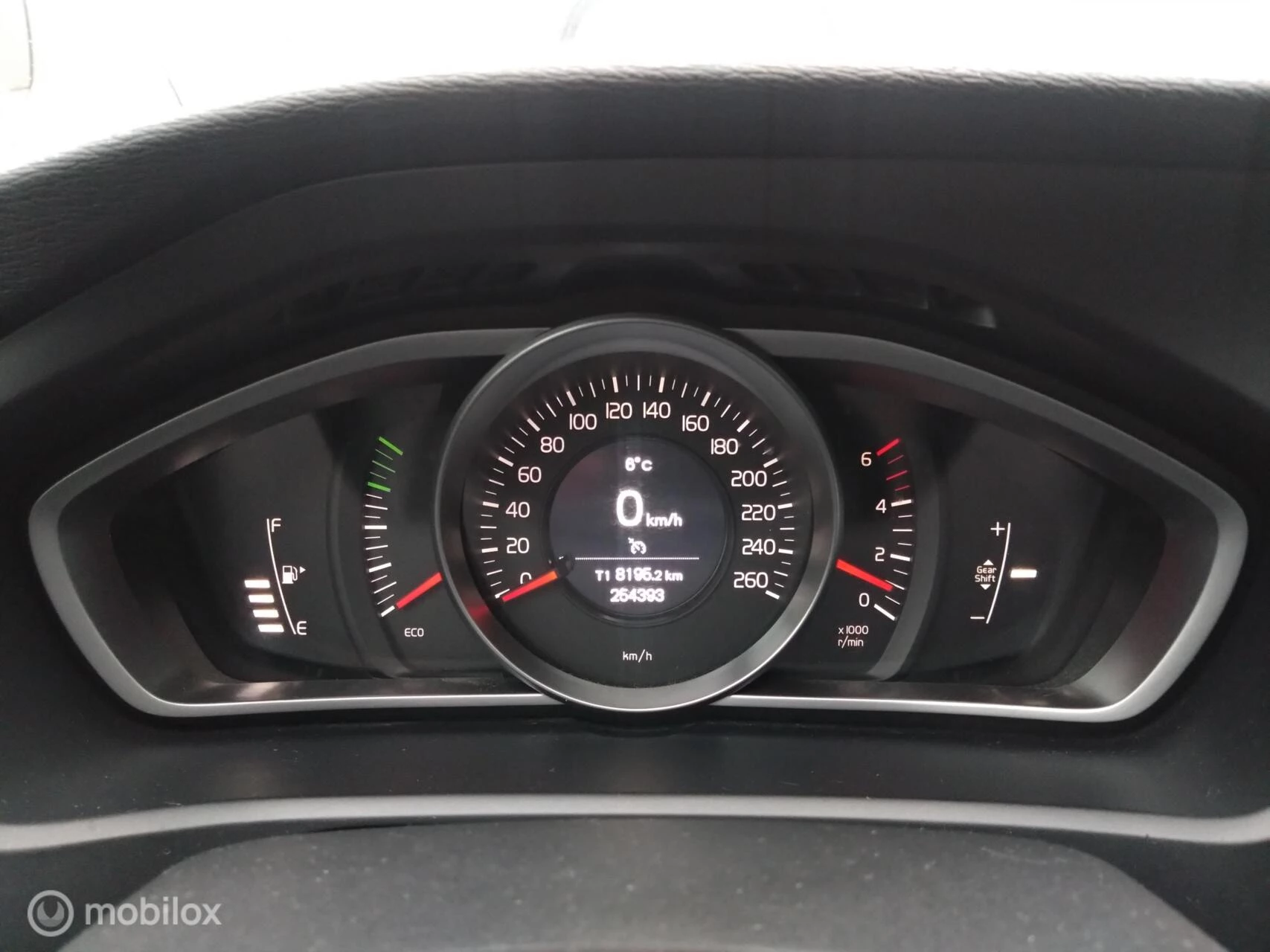 Hoofdafbeelding Volvo V40