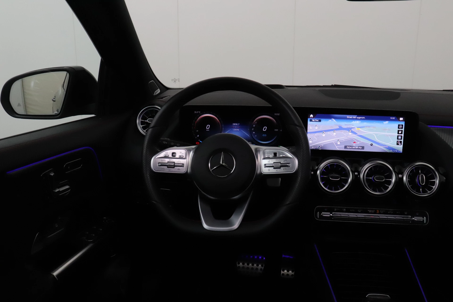 Hoofdafbeelding Mercedes-Benz EQA