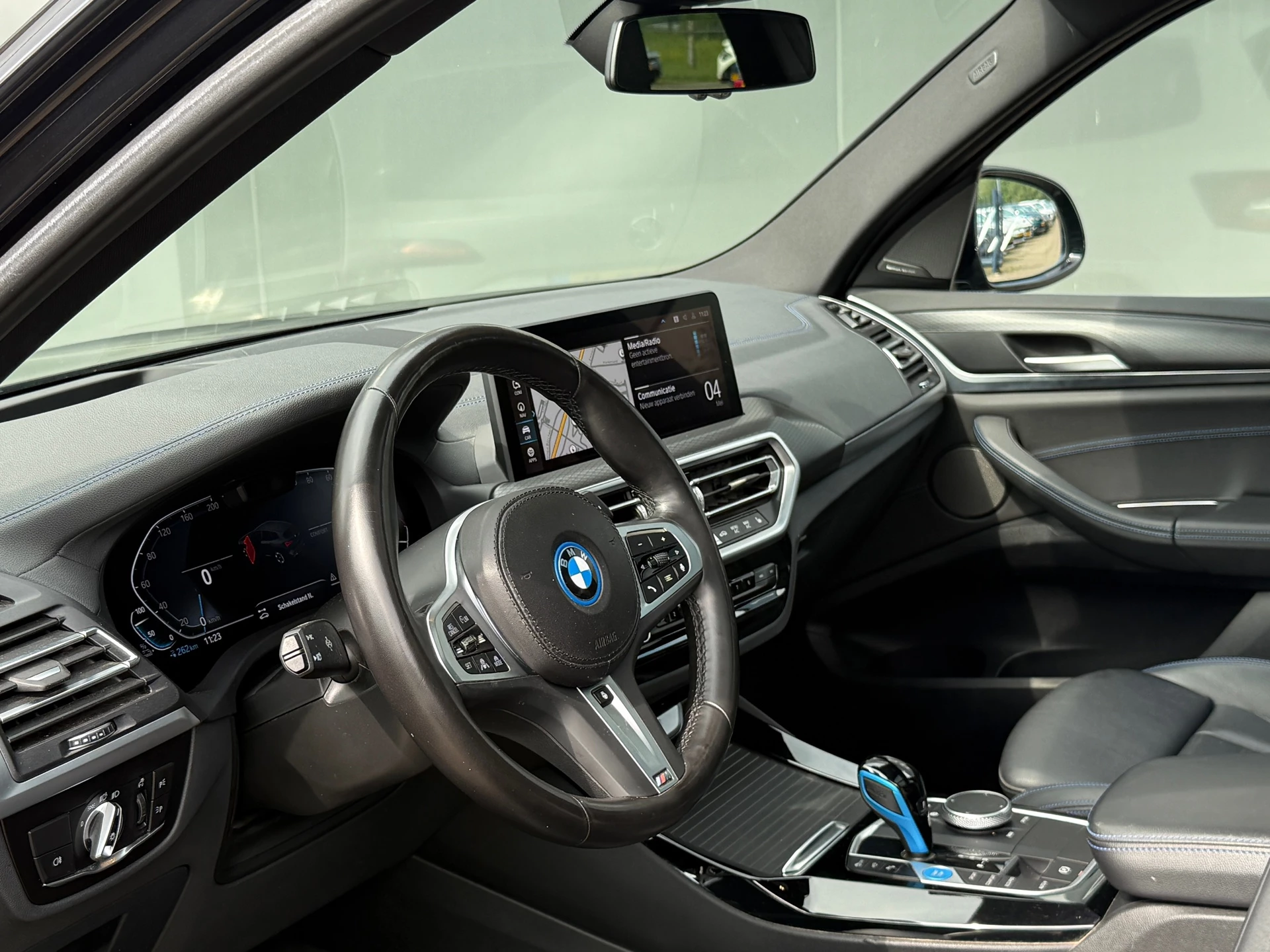 Hoofdafbeelding BMW iX3