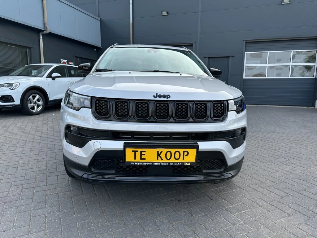 Hoofdafbeelding Jeep Compass
